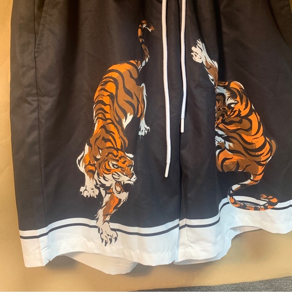 Men’s Shein XL Black Tiger Print Athletic Shorts - Picture 2 of 7
